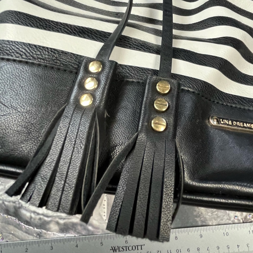 Striped Bucket Bag - Picture 3 of 7